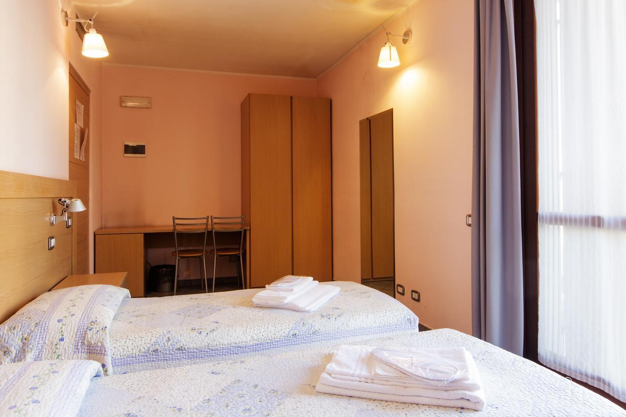 Albergo Verdi Novi Ligure Exterior photo